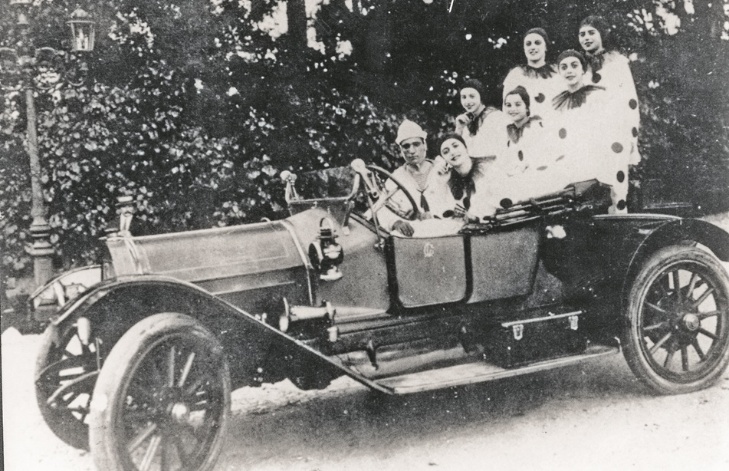 BH: 128 anos de folia